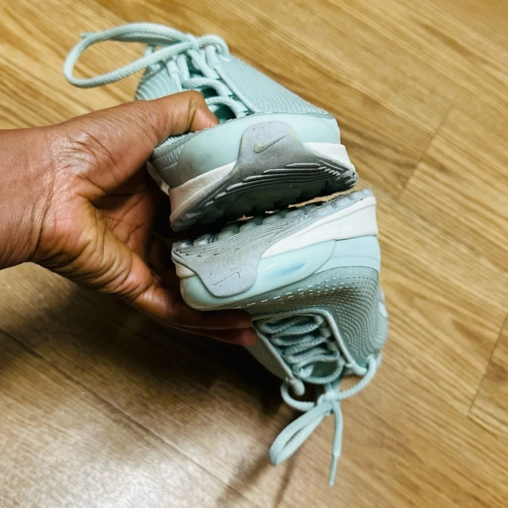 Nike Air Max DN Sneakers Mint Green